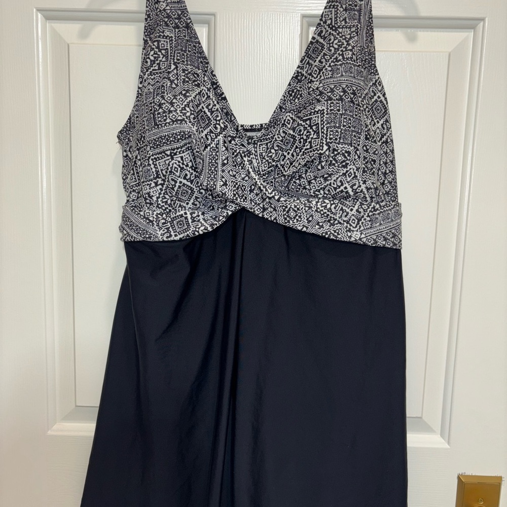 Patterned Black and White Women Swim One Piece